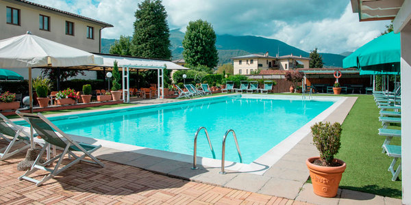 Toscane - La Lanterna - Hotel a Castelnuovo Garfagnana - Piscina